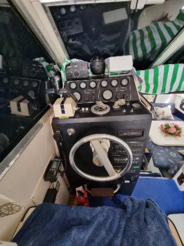 FAIRLINE CORNICHE 31 FLY · foto 8