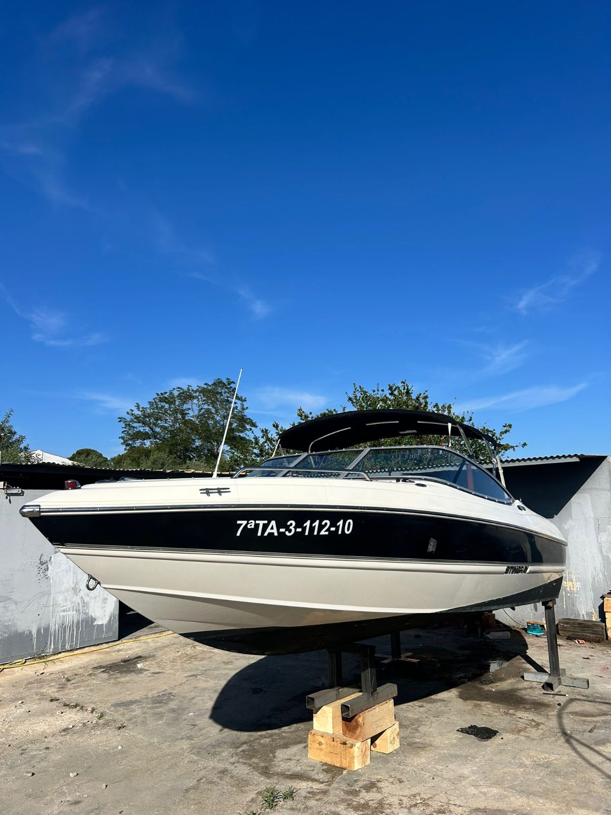 STINGRAY 220 LX OPEN